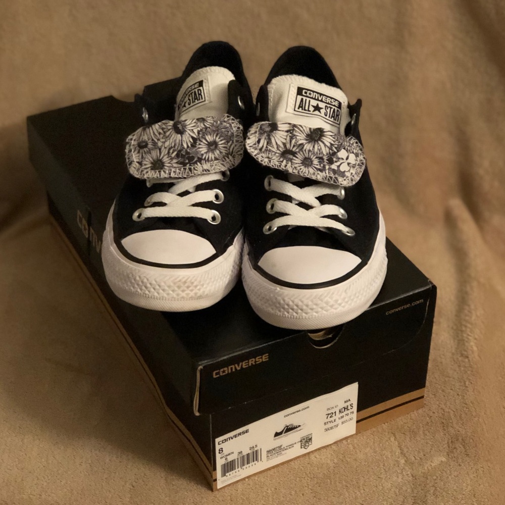 Women’s Double Tongue Converse